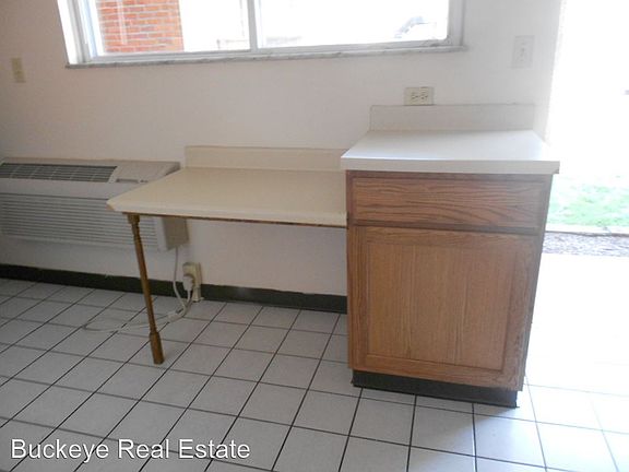 4th image of 60 Chittenden Ave #5319814