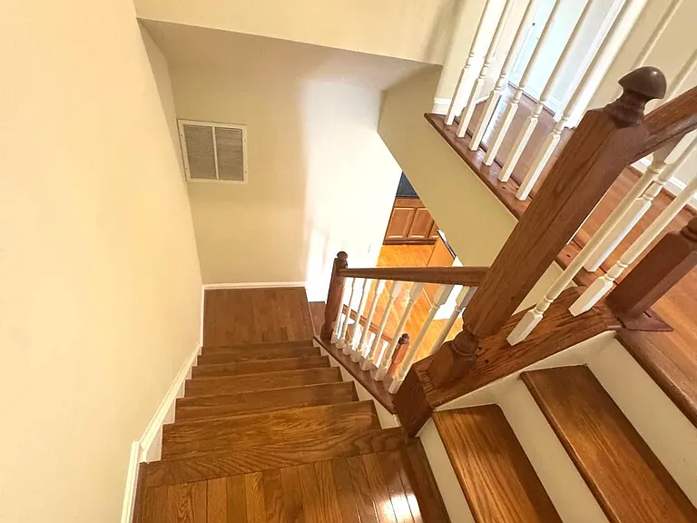 5316 Ridley Ct — Photo 12