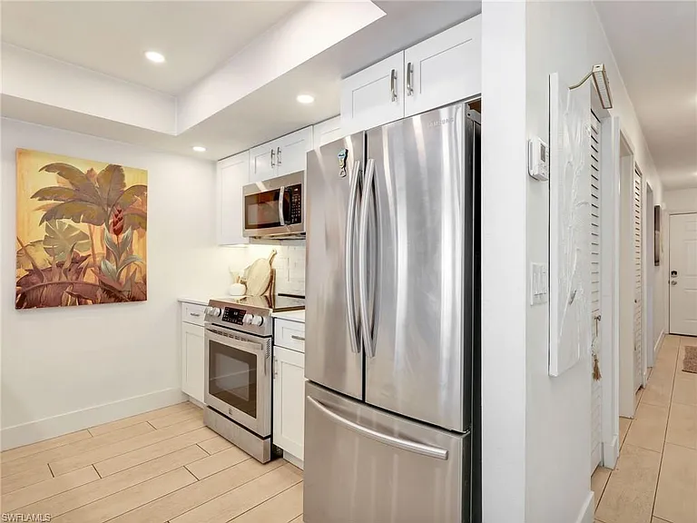 260 Southbay Dr #107 — Photo 19