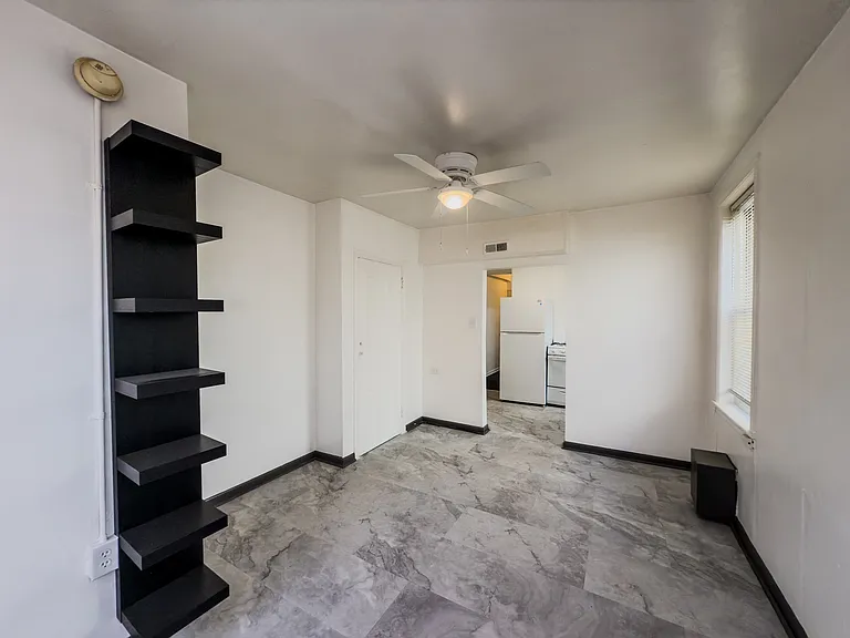 903 Belmont Ave #3 — Photo 3