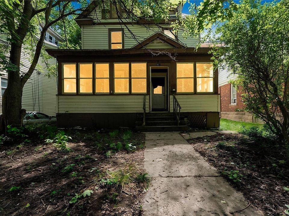 1st image of 411 Craddock St