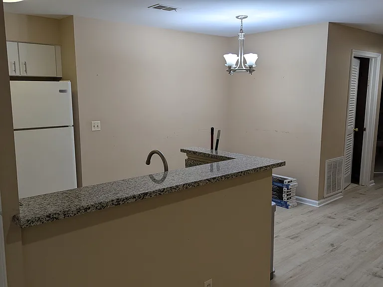 274 Crosspointe Dr — Photo 10