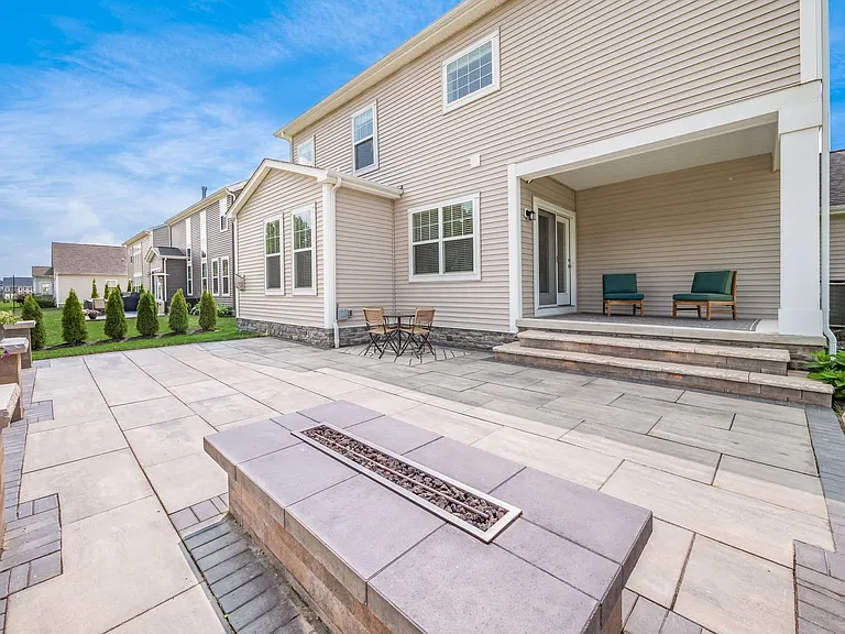 7404 Yarrow Run Rd — Photo 60