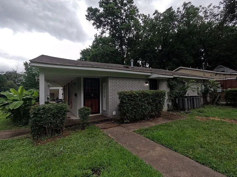 3115 Carnes Ave — Photo 2