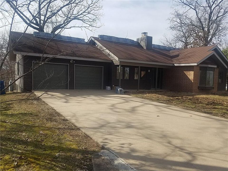 2nd image of 53 Eddleston Dr