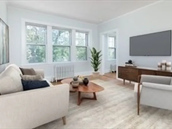 22 Concord Ave APT 10, Cambridge, MA 02138