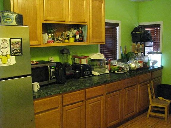 3rd image of 1095 Herkimer St