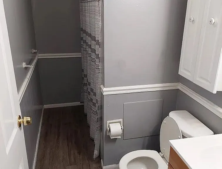 1602 Elmtree St #1 — Photo 3