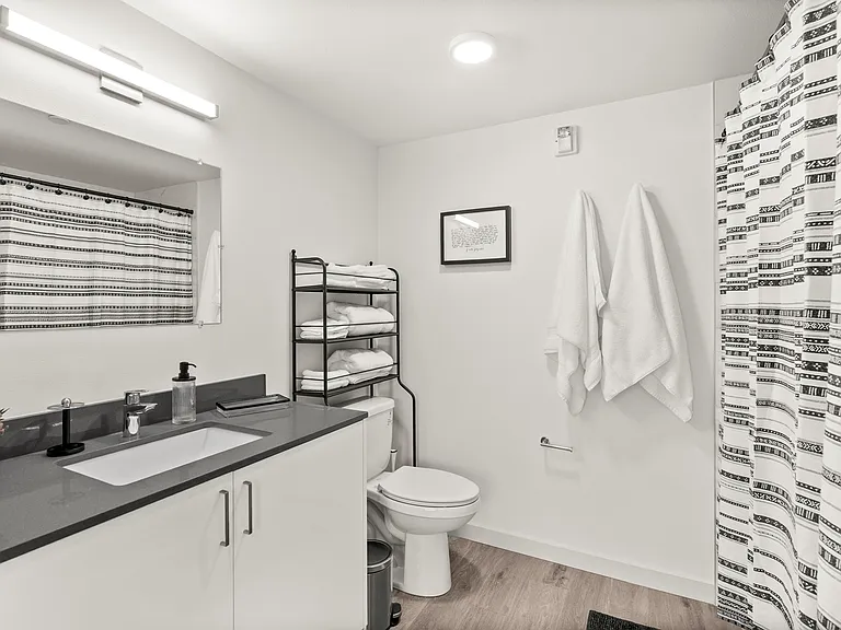 2 Bedroom Furnished 2 Bedroom Furnished