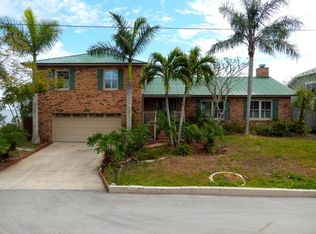 700 Milford Point Dr, Merritt Island, FL 32952