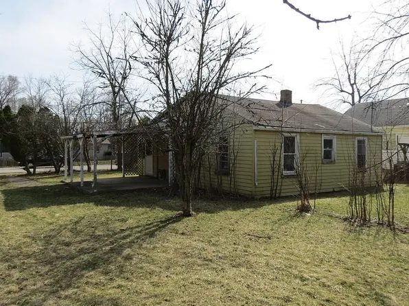 2718 C Ave, New Castle, IN 47362