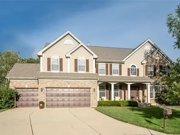 474 Blackwolf Run Dr, Grover, MO 63040