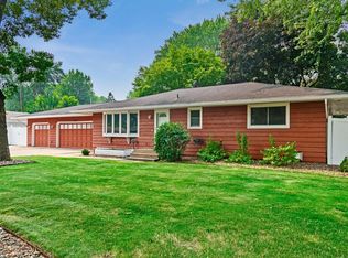 10043 Pilgrim Way, Osseo, MN 55369