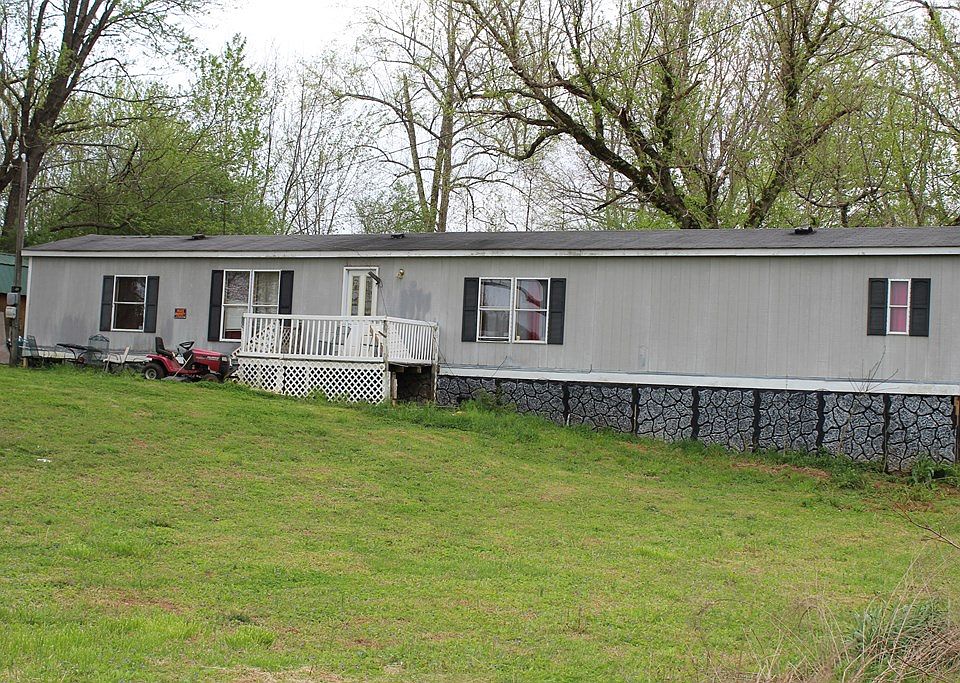2nd image of 6365 Old Kentucky Rd