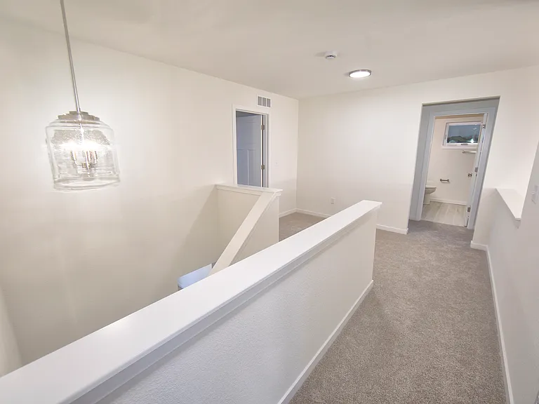 2009 Savannah Dr — Photo 10