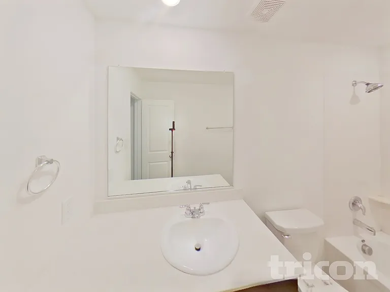 617 Dashwood Dr — Photo 7
