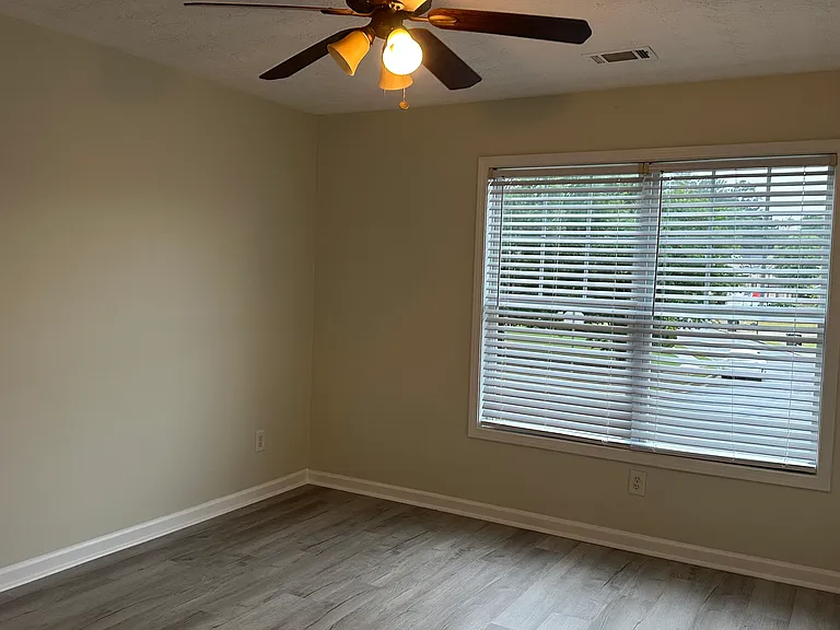 4219 Annlette Dr — Photo 8