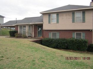 145 Sweetwater Dr, Columbus, GA
