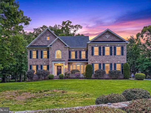 5841 Saddle Downs Pl, Centreville, VA 20120