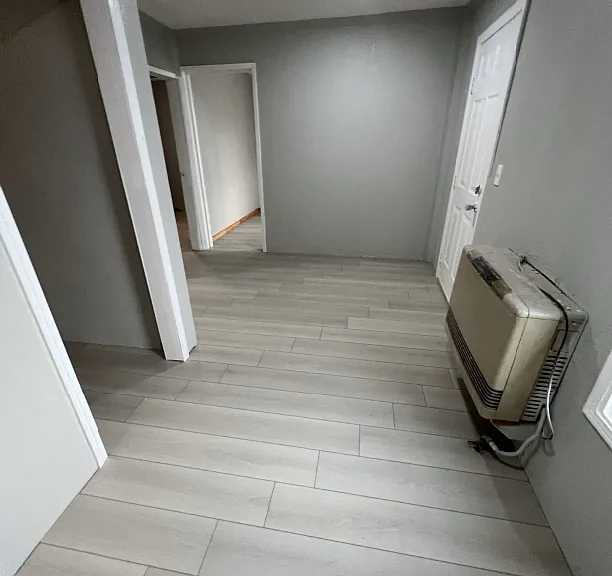 416 Tyler St — Photo 2