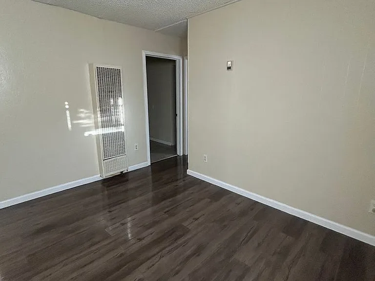 500 E Stanolind Rd — Photo 5