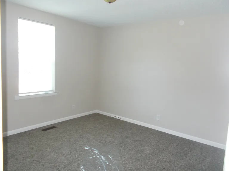 508 Meadowbrook Ct — Photo 6