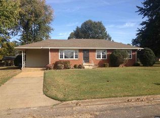 2118 Reelfoot Ave, Union City, TN 38261