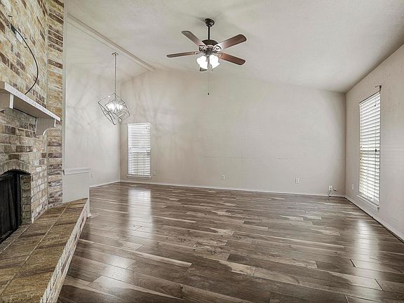 5th image of 8401 Chesham Dr