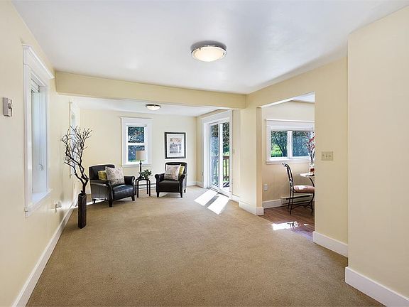 4th image of 2727 115th Avenue Ct NW
