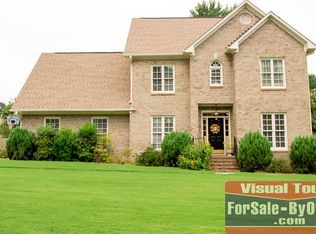 2105 Hearthwood Ln, Birmingham, AL 35242