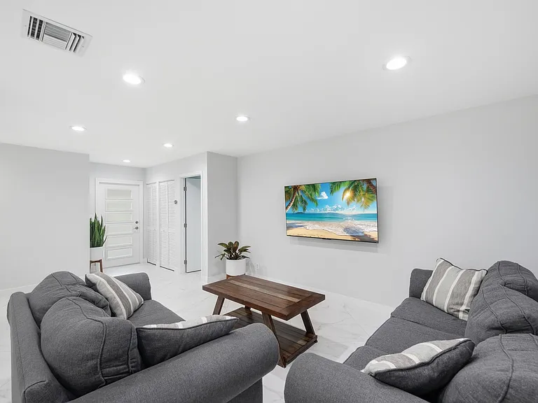 10234 Sleepy Brook Way — Photo 8