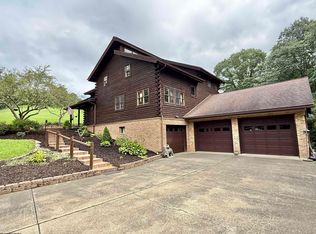 86 Golden Ridge Rd, Lumberport, WV 26386