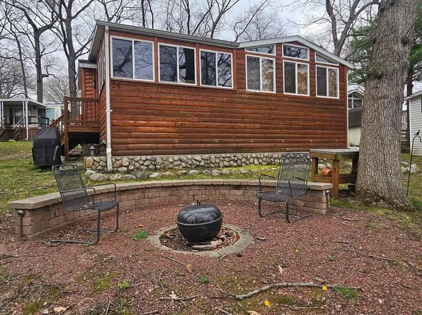 W5229 Surfwood Drive #54, Elkhorn, WI 53121