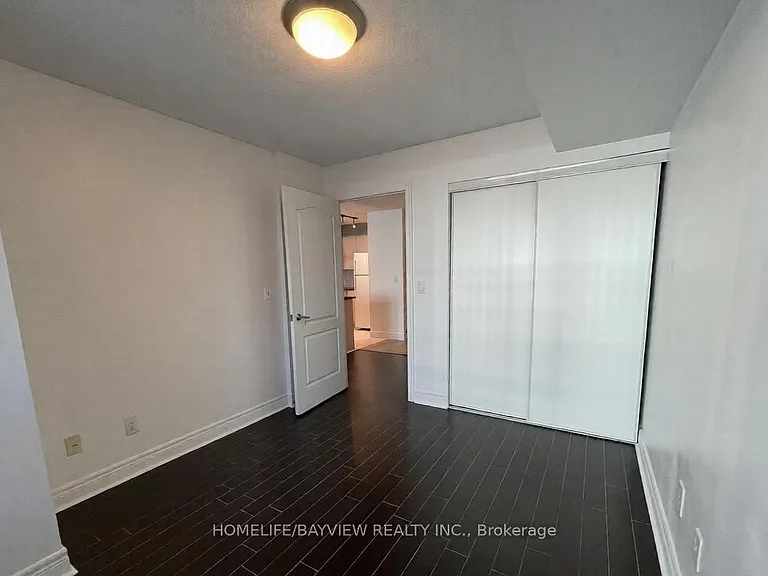 48 Suncrest Blvd #215 — Photo 6
