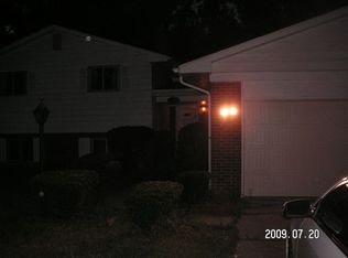 19616 Midway Rd, Southfield, MI 48075