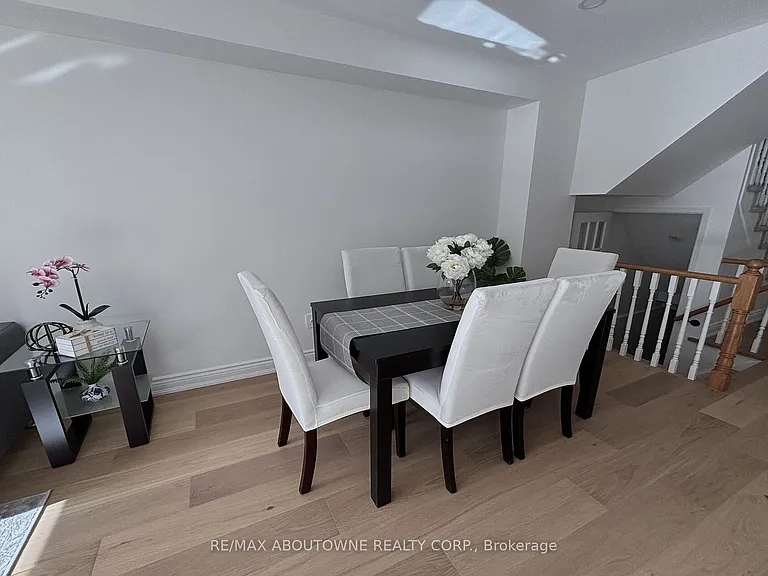 1114 Lindsay Dr — Photo 22