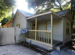 717 Monroe Ave, Apopka, FL 32703