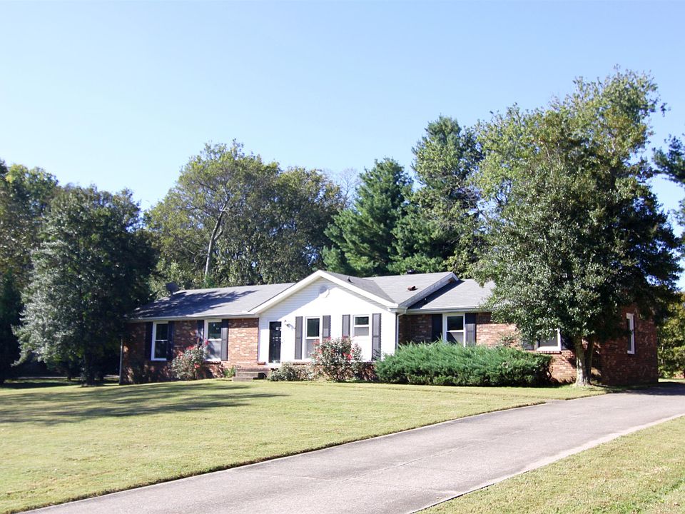 1st image of 1770 Auburn Dr