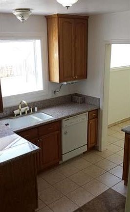 3rd image of 8854 Roslyndale Ave