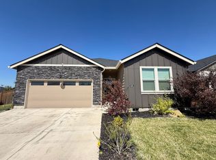 3281 Broken Top Way, Medford, OR 97504