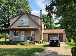 1880 E 8th St, White Cloud, MI 49349
