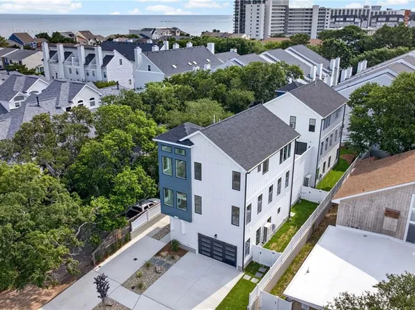 2318 Red Tide Rd #B, Virginia Beach, VA 23451