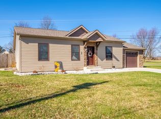 12123 Water St, Harlan, IN 46743