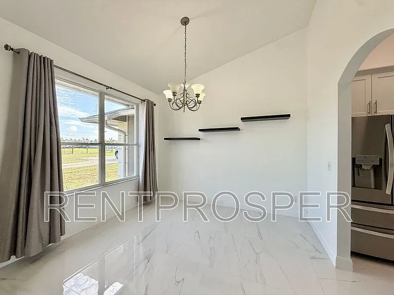 11400 Lovers Ln — Photo 9
