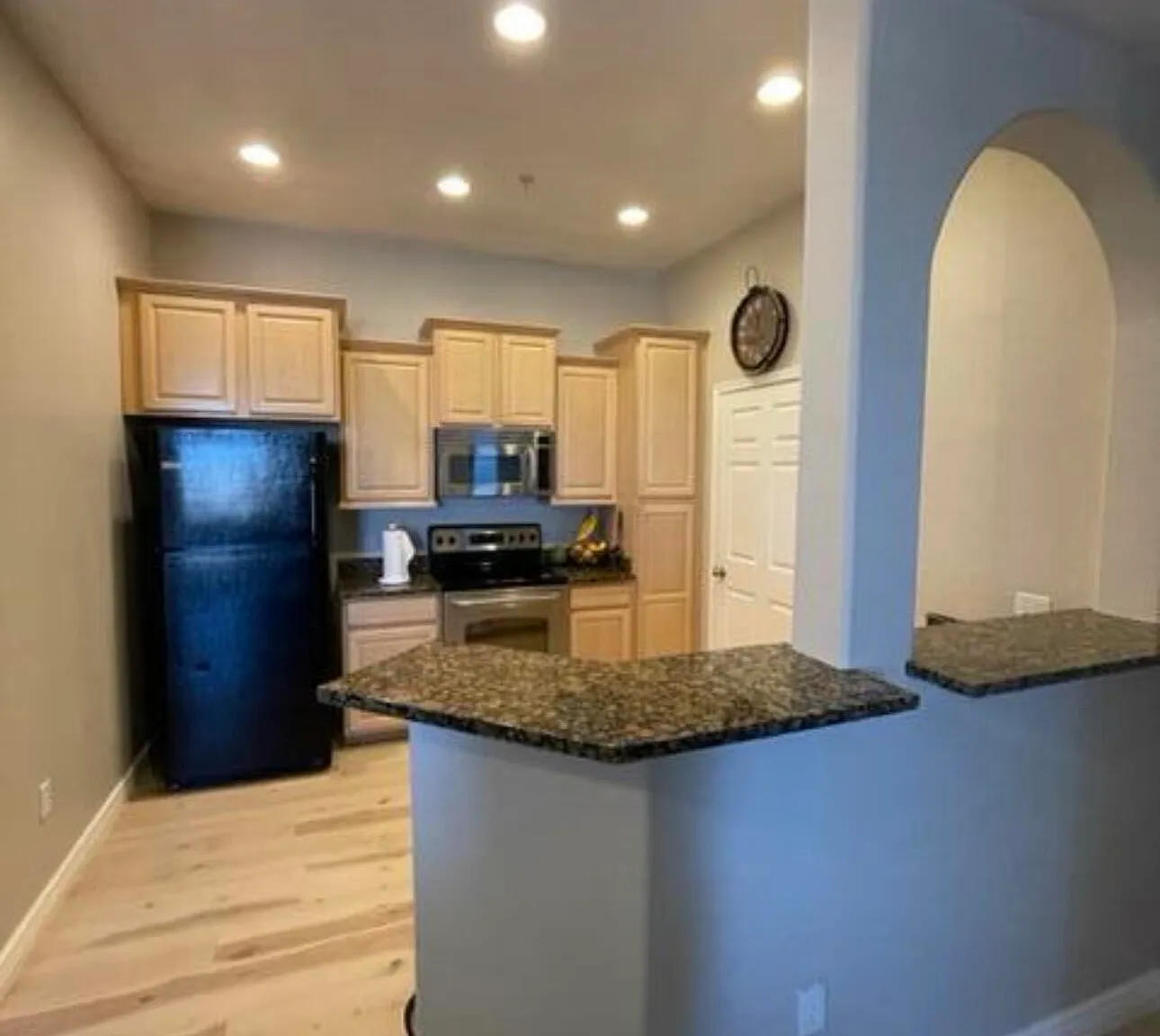 1 bed, 1.0 bath, 1040 sqft, $1,850 — Photo 4