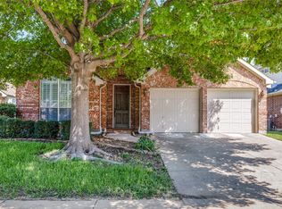 2548 Pinnacle Point Dr, Grand Prairie, TX 75054