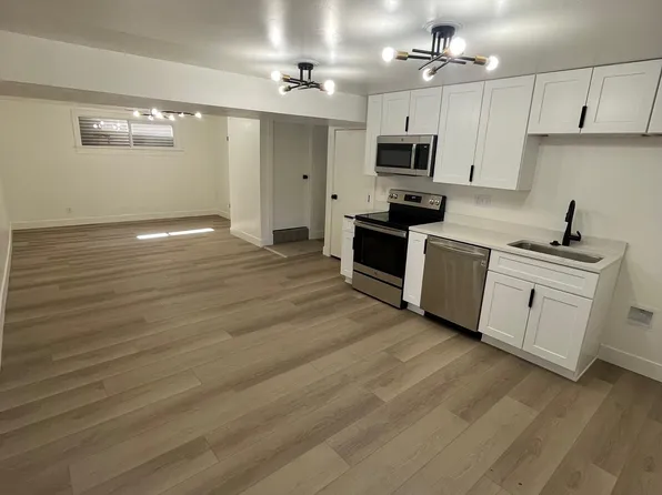 1019 Arlington Way, Bountiful, UT 84010