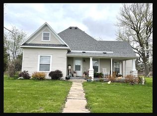 27716 Archer Trl, La Plata, MO 63549