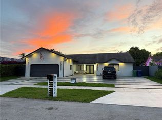 Country Lake Manors Sec 3, Hialeah, FL 33015