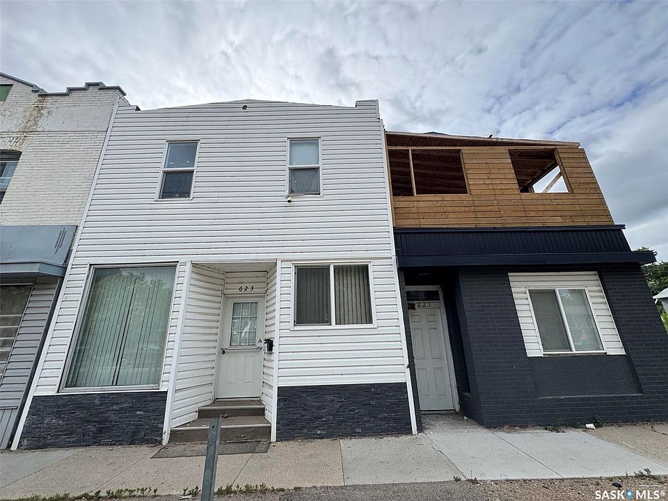 1st image of 623 H Avenue S